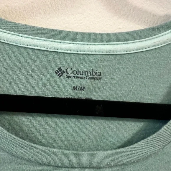 EUC Columbia Tee - Size Medium - Picture 3 of 4